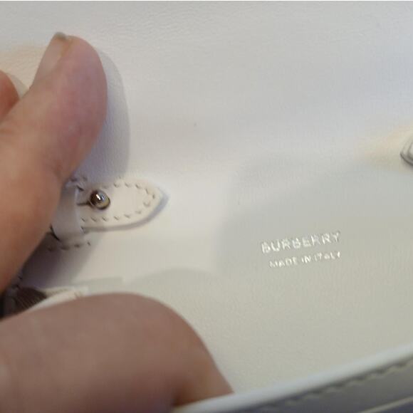 New - Burberry Olympia Micro Mini Leather Shoulder Bag Optic White - Picture 4 of 16